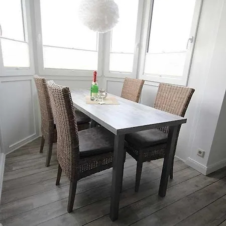 Strandnahe-ferienwohnung-2-im-haus-robbenplate アパート クックスハーフェン